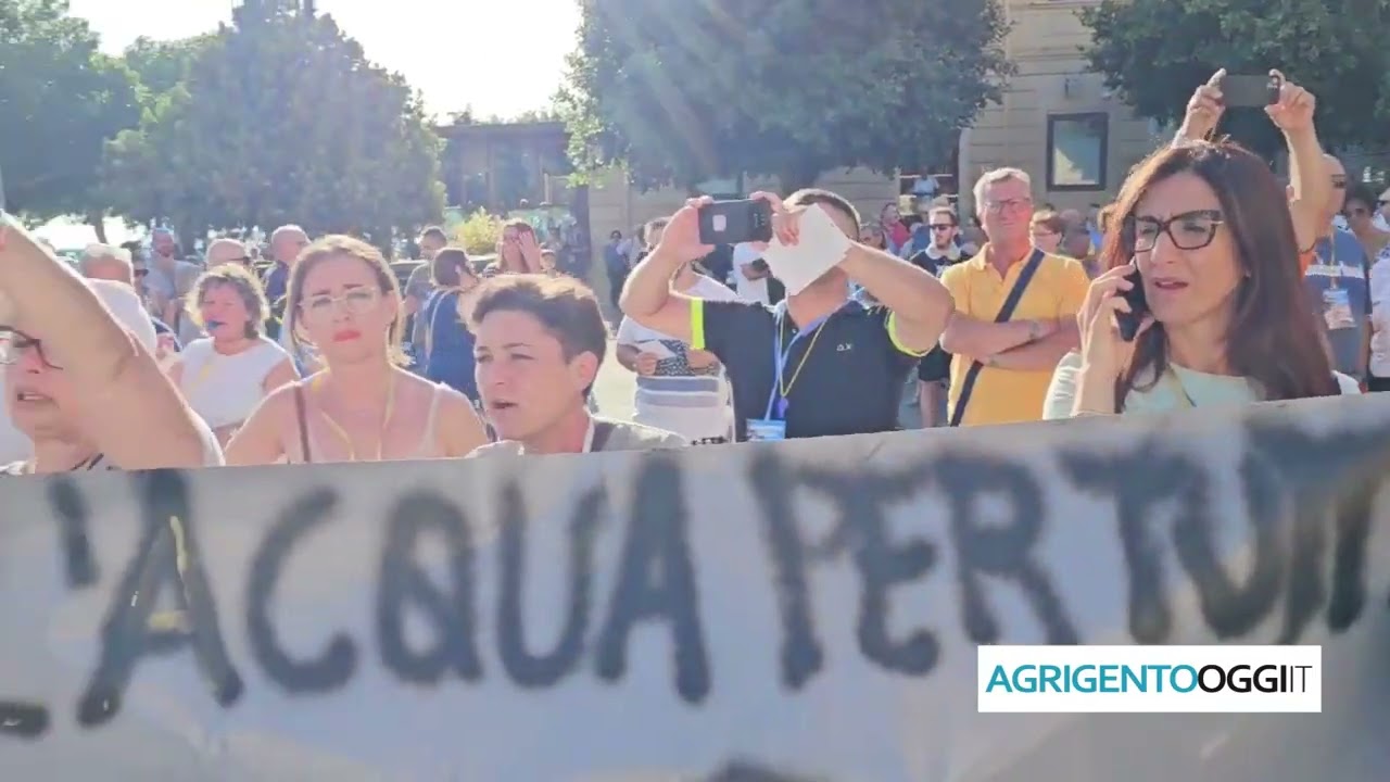 Agrigento in Piazza: cittadini in lotta per il diritto all’Acqua