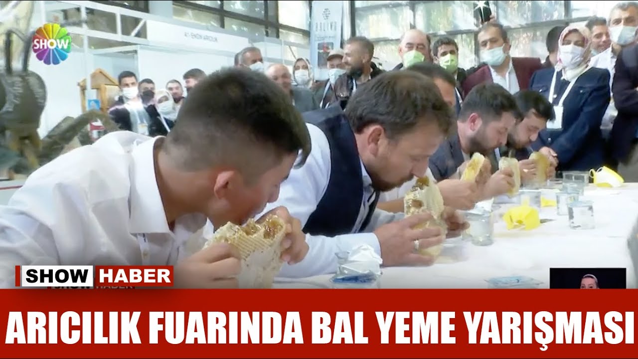 Arıcılık fuarında bal yeme yarışması