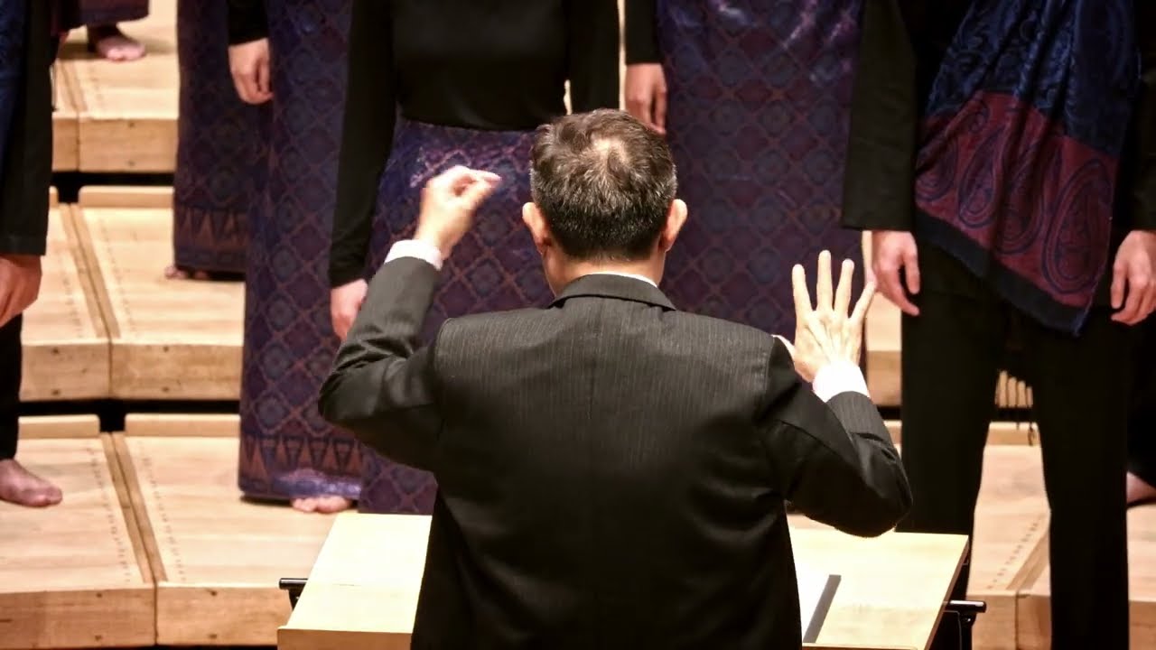 Lux Nova (Eric Whitacre)