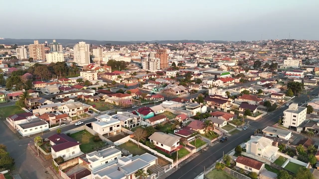 Voo de drone DJI mini 4 pro em Curitibanos, Santa Catarina ... tarde com muita fumaça ..