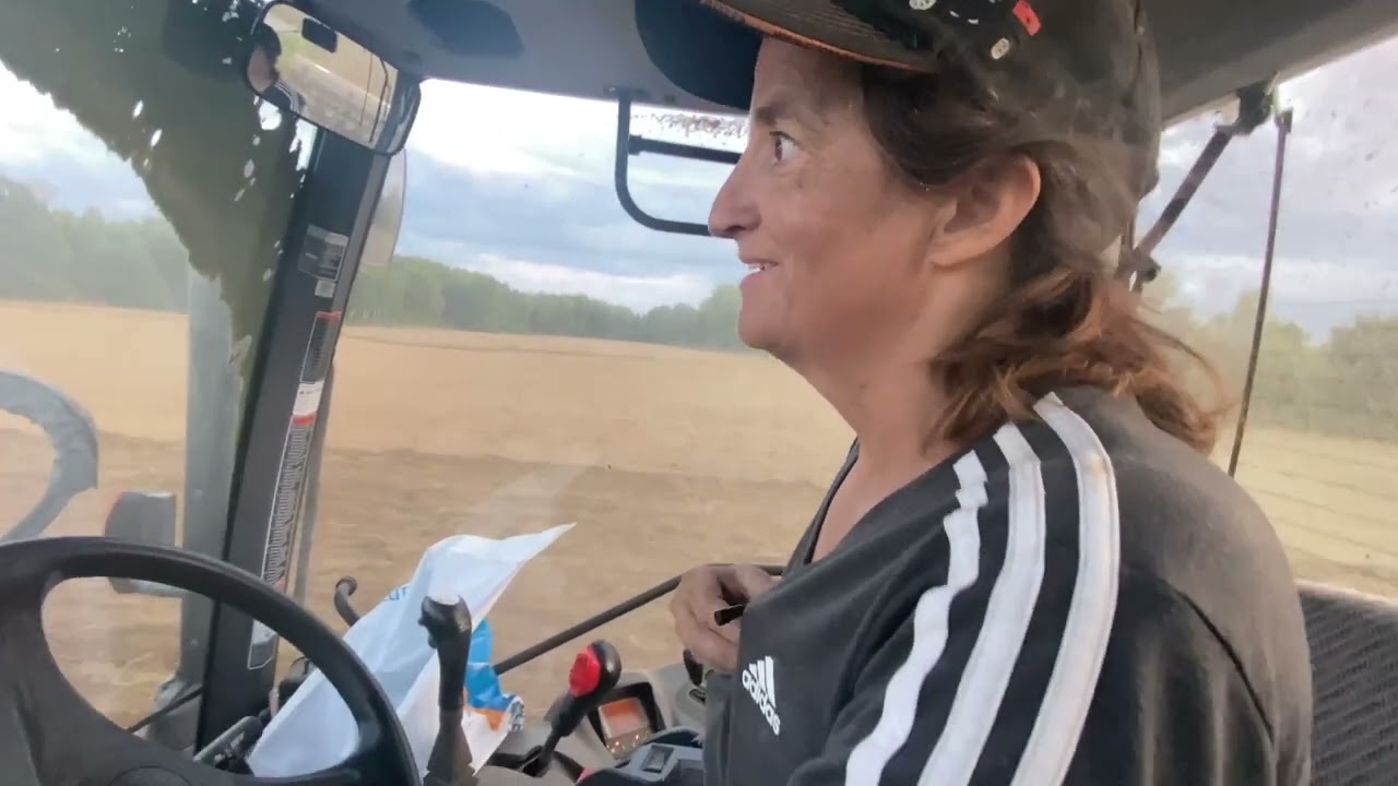 Operating a Remlinger 2300 No-till Drill