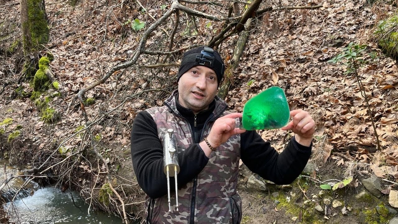 Dereden Çıkan Değerli Taşlar Muazzam Satılıyor !!