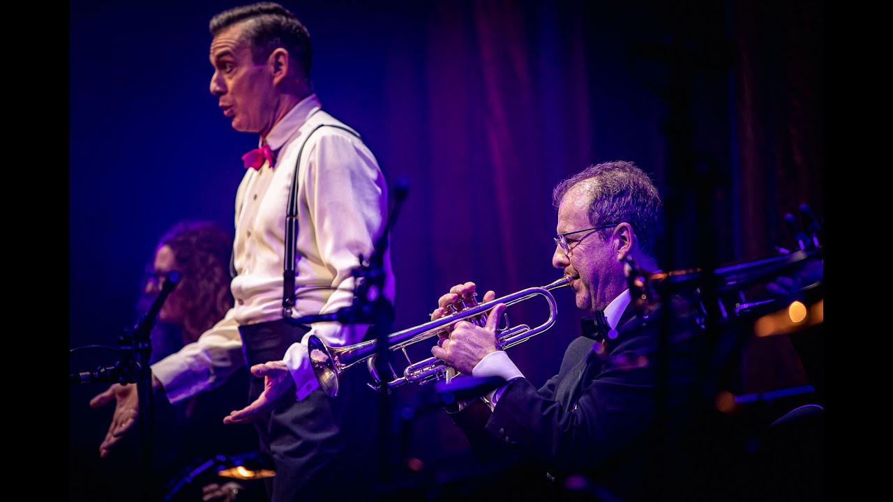 L.O.V.E. - Gaines Hall & Thilo Wolf Big Band (Love is more than just a game for two)