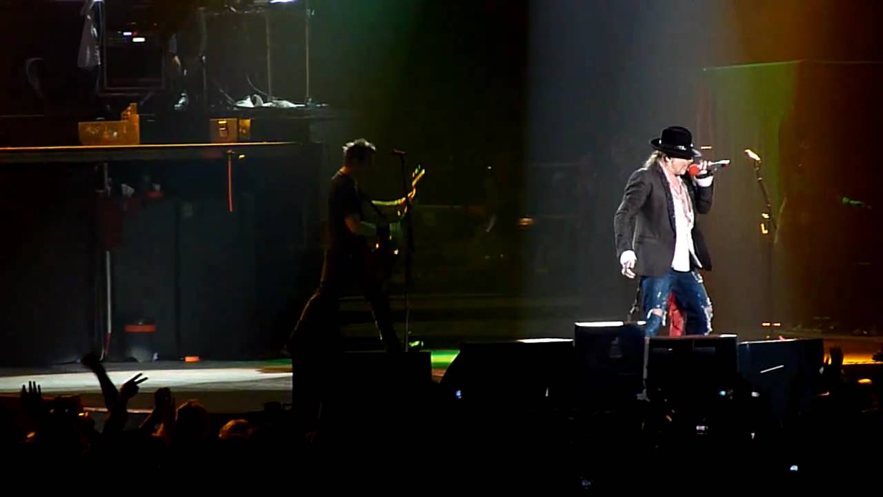 Guns N' Roses - Paradise City [HD] live