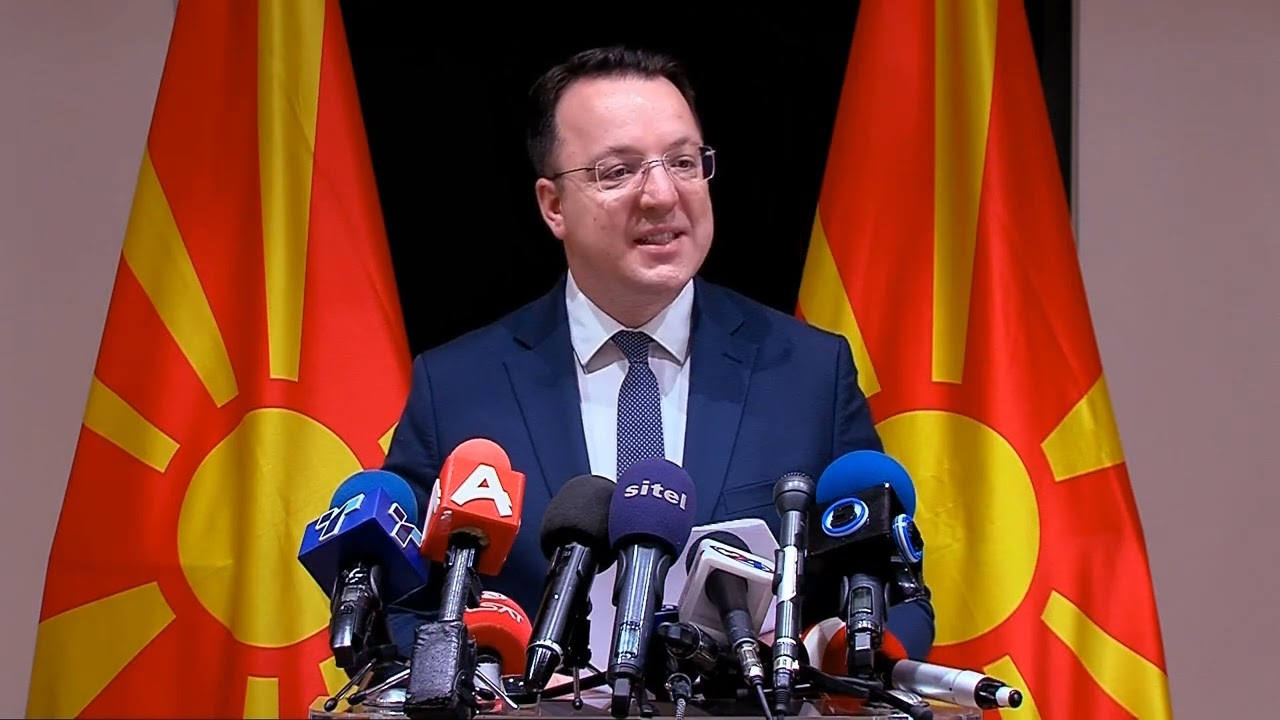 Николоски: Пругата до Бугарија завршува со тунел што нема крај, еден километар чини 24 милиони евра