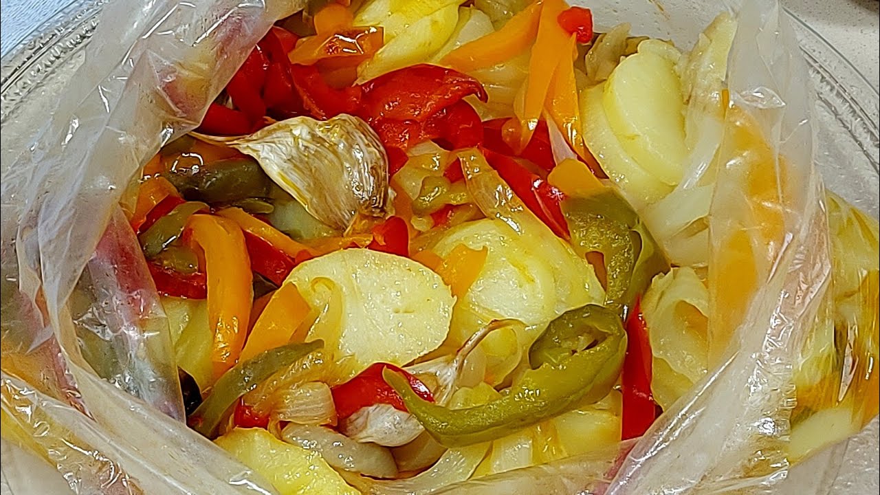 🥔🧅PATATAS EN BOLSA🧄SIN MANCHAR🌶 EN EL MICROONDAS🫑// BEATRIZ COCINA