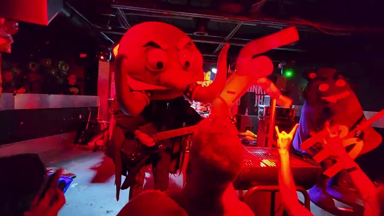Mac Sabbath - Pair of Buns (Paranoid parody) 10/21/23