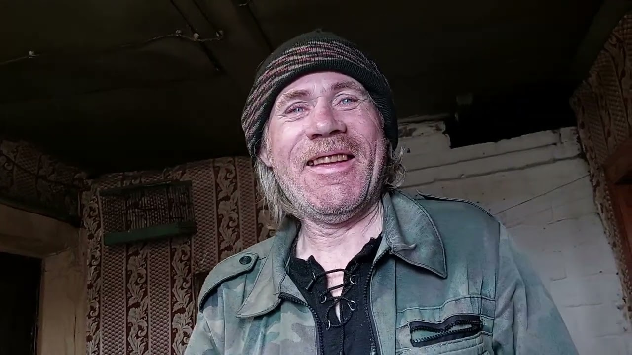 СЛАВИК ЗАПИЛ,МАТЬ ПЛАЧЕТ.
