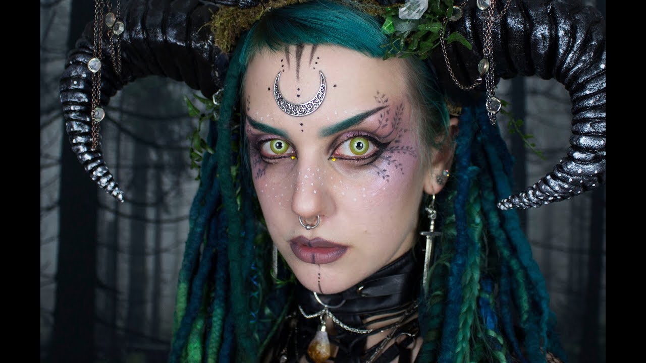 Dark Faun Makeup | Manic Moth