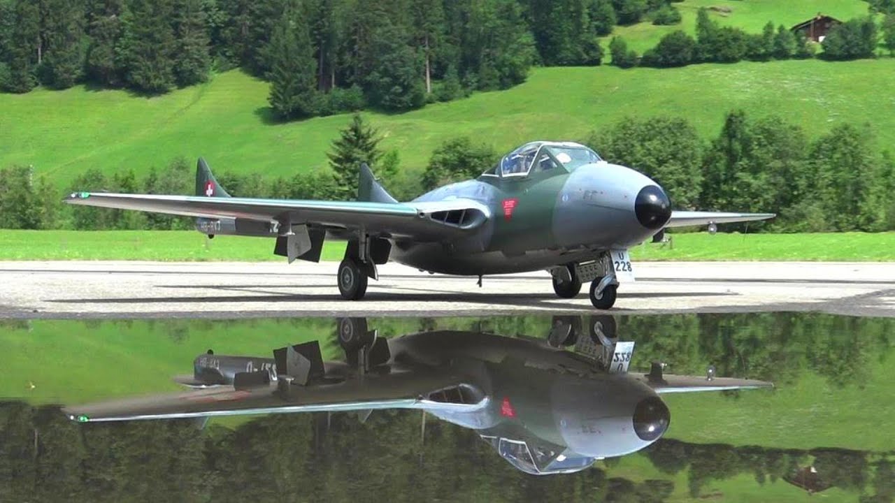 2x Swiss Air Force Hystorie RC Scale Turbine Model Jets VAMPIRE DH115 and  F58 HAWKER HUNTER