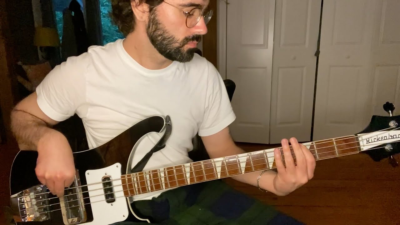 Billy Idol - Hot in the City (Bass Cover)