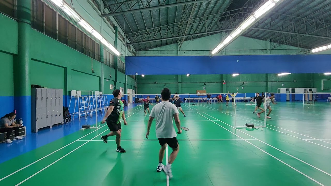 Marlon/Archie vs RV/Leonard (Netflicks Queuing - DASC)