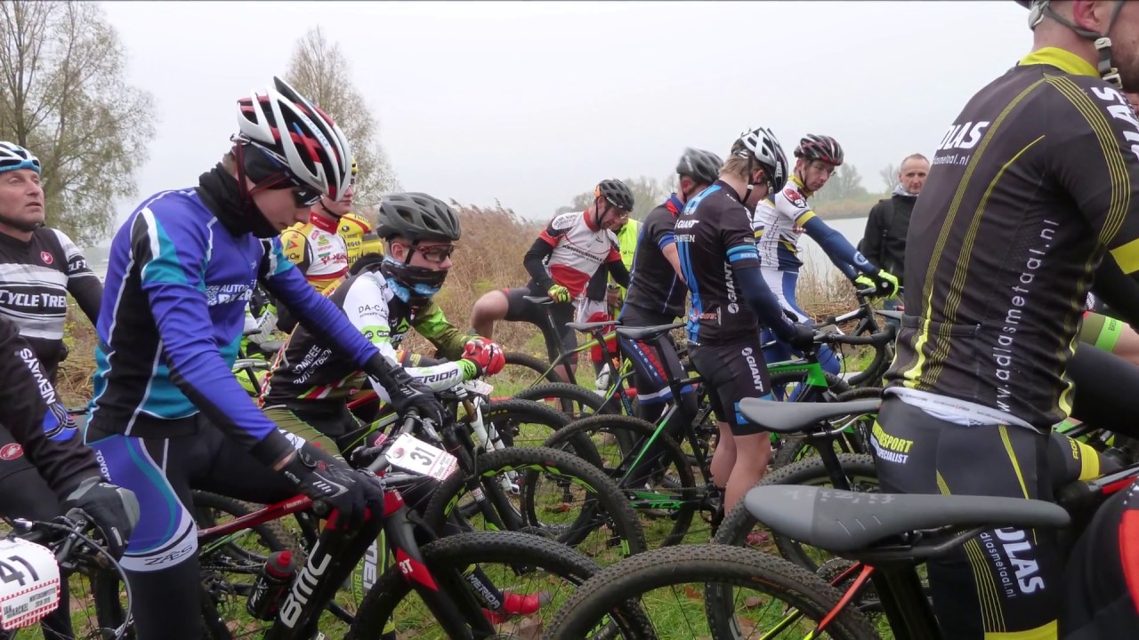 Wintercompetitie JvA Nieuwpoort, A-Klasse - 24 november 2018 - MTB Team Nieuwendijk.