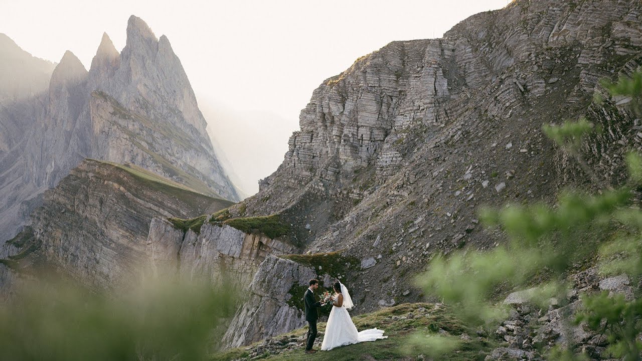 Sunrise Hiking Elopement in Val Gardena Italy