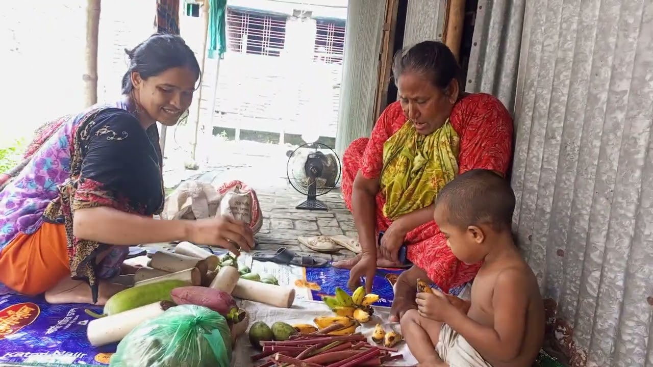 মিরানের দাদি বেড়াতে গেছিল । আসার সময় এগুলা কি নিয়ে আসলো