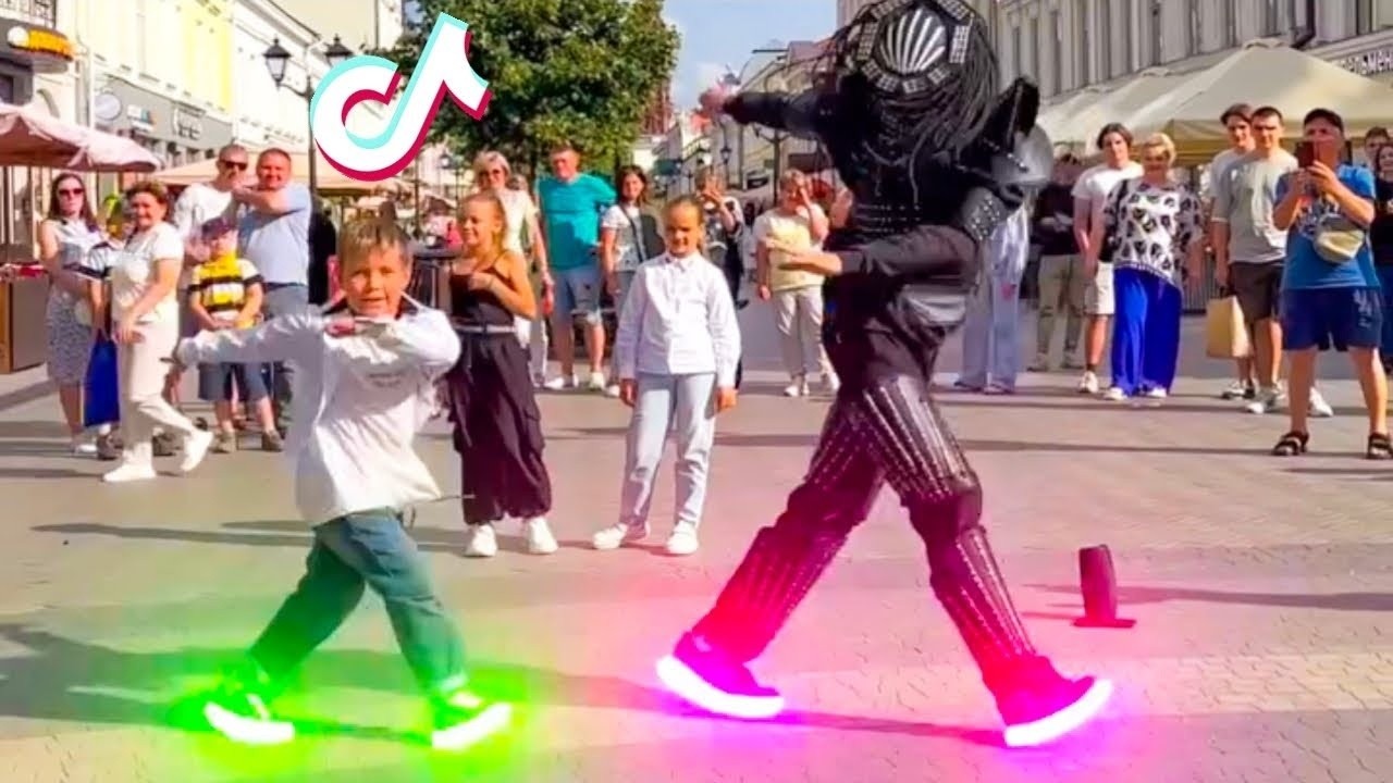 ASTRONOMIA 🤯 TEACHING SHUFFLE TUZELITY 😨 LITTLE BOY NEON DANCE 2026