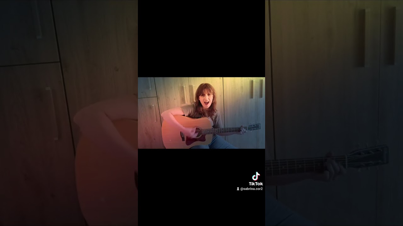 High and Dry - Radiohead - Cover Sabrina Cor 