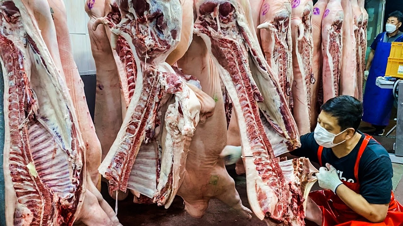 새벽을 여는 마장동 돼지 발골 달인의 놀라운 해체작업 Pork cutting skill / Korean street food