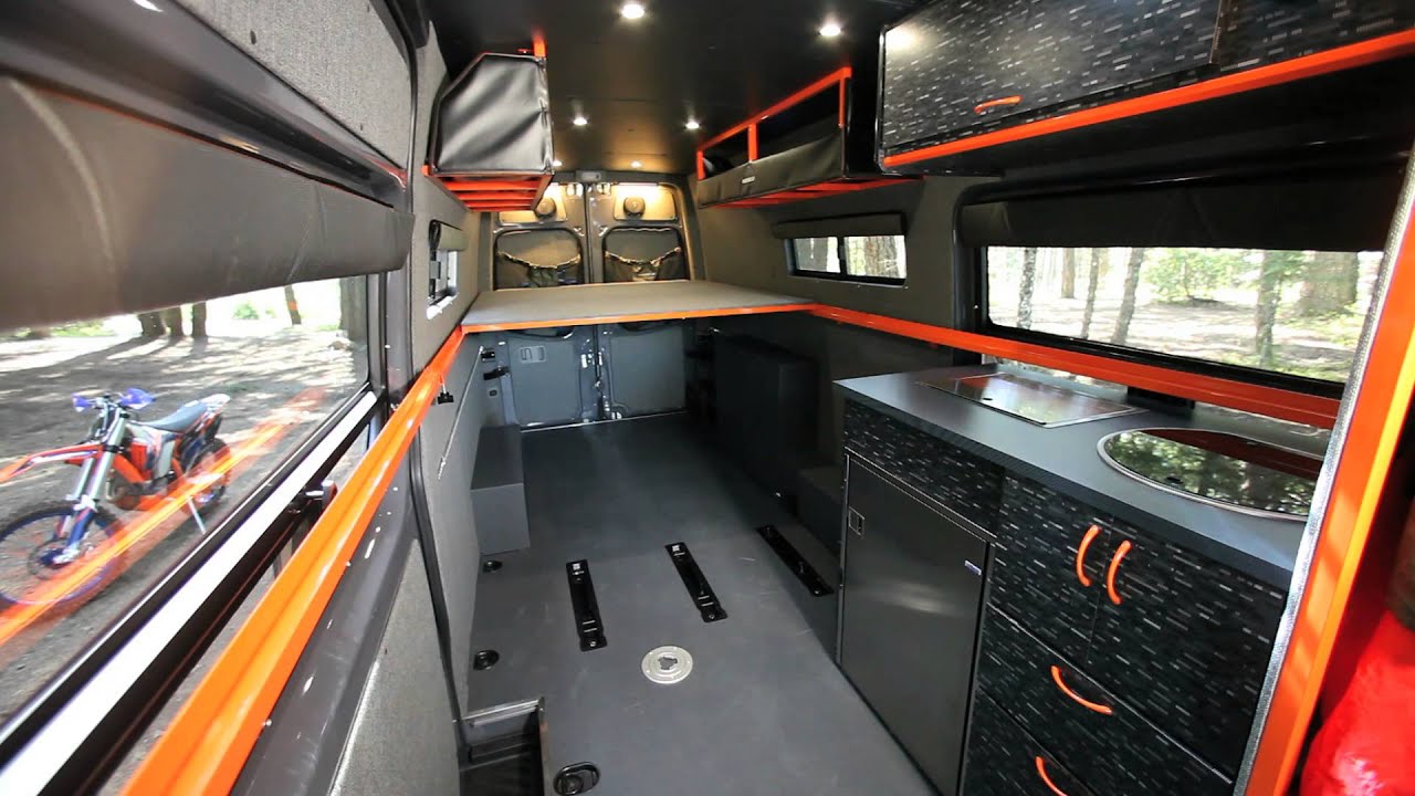 OSV Slack Country | 170 2500 Mercedes Benz Sprinter