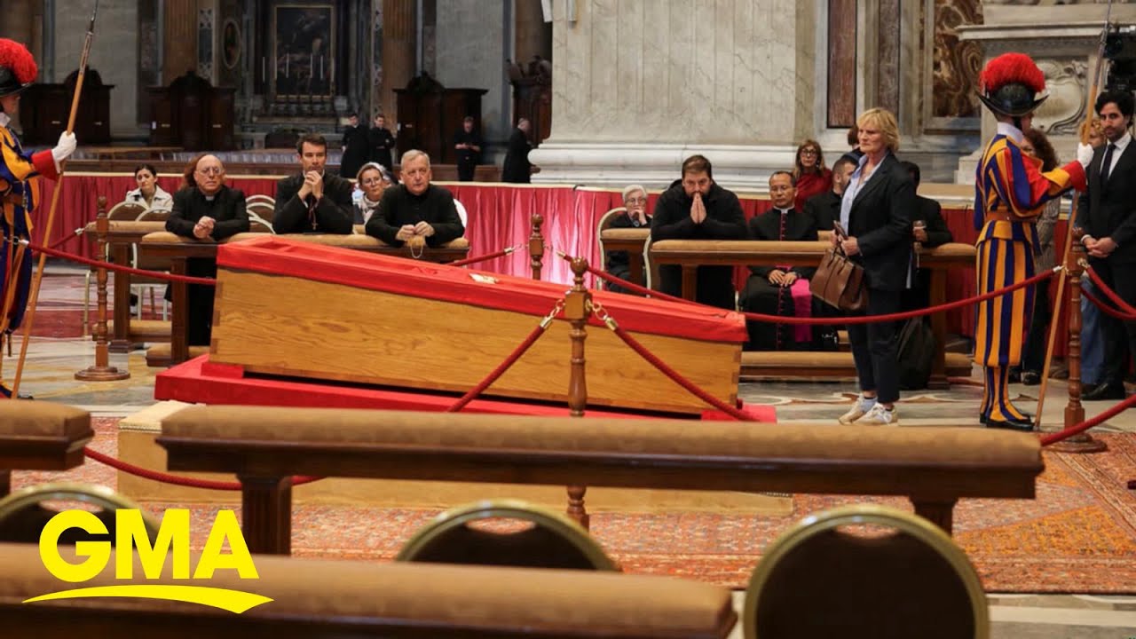Vatican extends viewing hours as Pope Francis lies in state