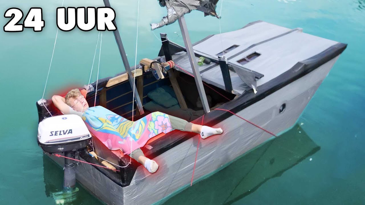 24 UUR OVERLEVEN OP DE DUCT TAPE BOOT! - Challenge