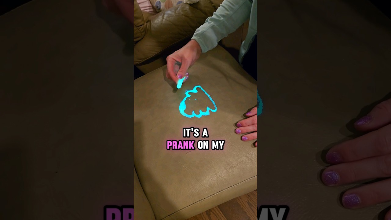 Glow Stick prank 🤣💩 #shorts #viral #glowsticks #glow #mrdegree #funny #prank #comedy