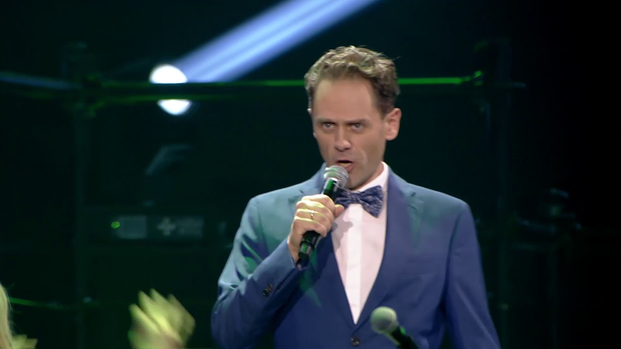Še, kur līgo priežu meži!