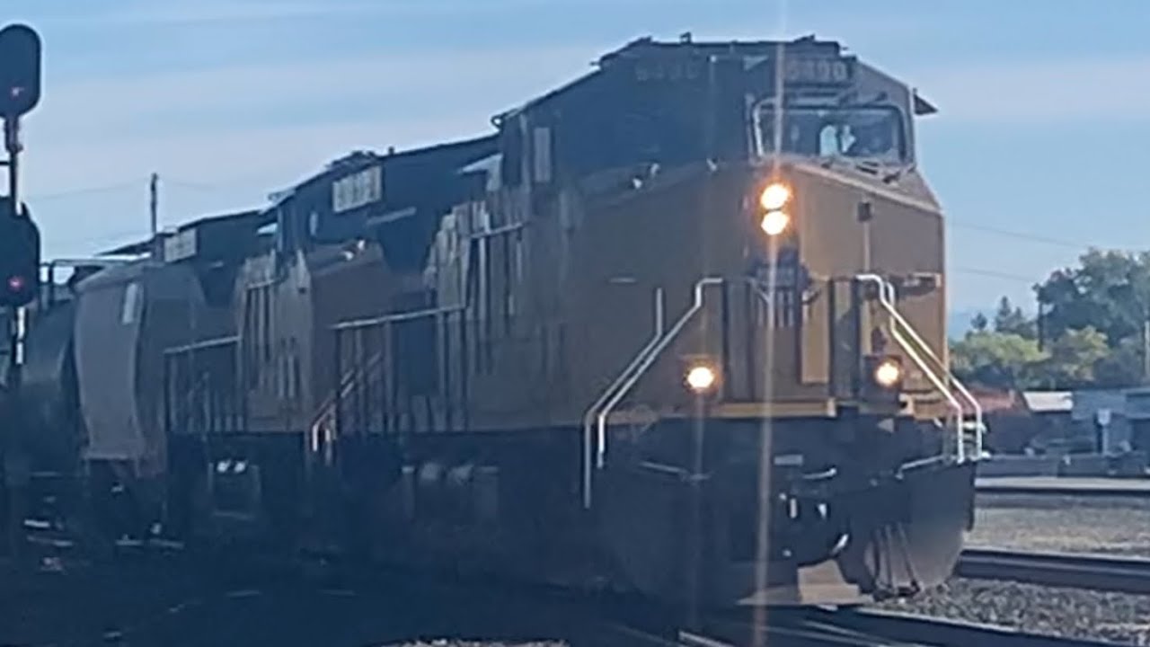 Roseville Railfanning: UP Manifest 