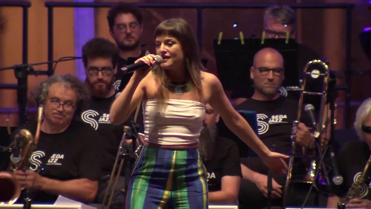 Big Band Sedajazz - MAIS QUE NADA- Festival Música a la Mar (Feat. Thaïs Morell)