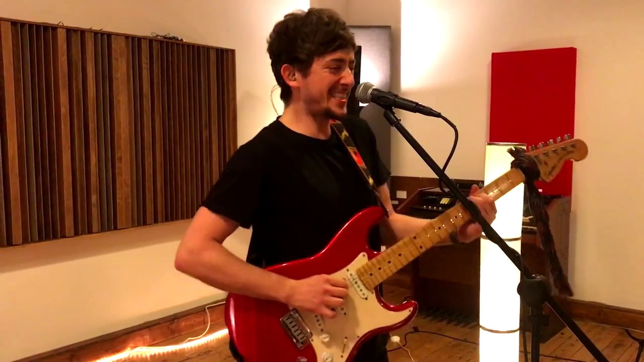 TADGH - Okaylove (Live)