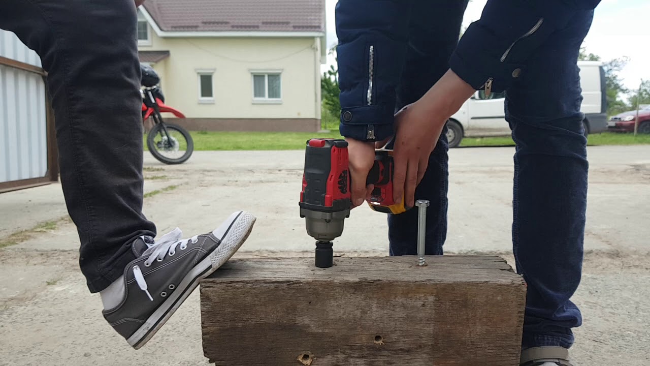 Dewalt dcf894 vs Mac tool mcf894 vs Dewalt dcf899 порівняння гайковертів 7