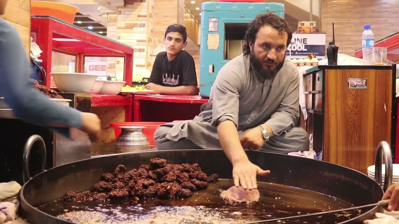 چپلی کباب مزه دار سالار در ولایت جلال آباد