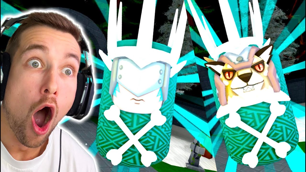 Opening Winter Crypt King Urns (The House TD on ROBLOX)