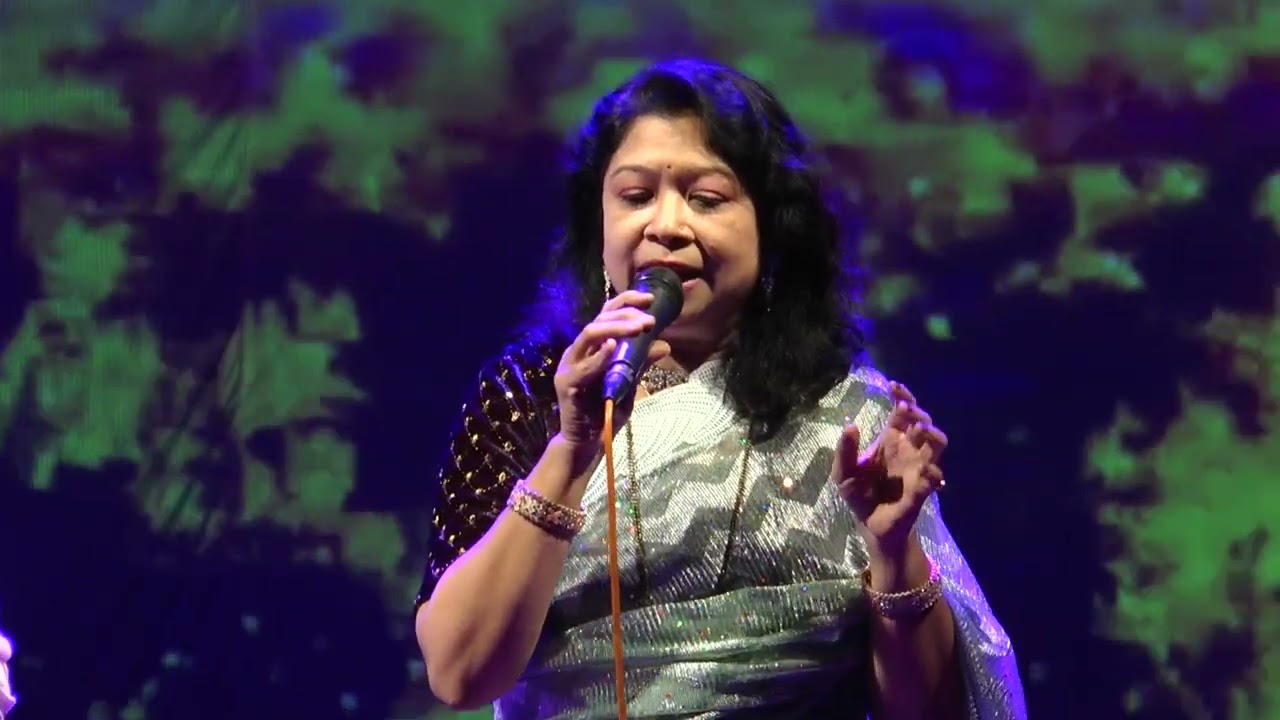 Tuze dekha toh yeh jana sanam