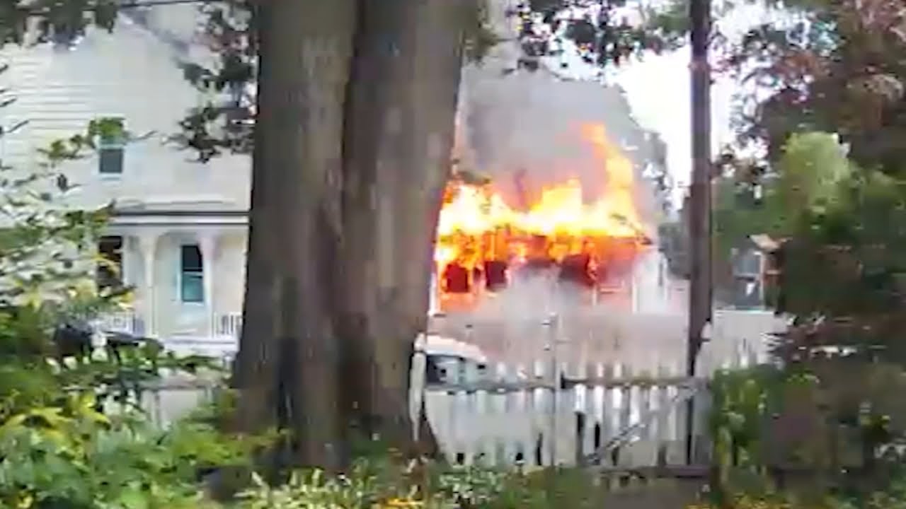 Firefighters released from hospital after 4-alarm blaze