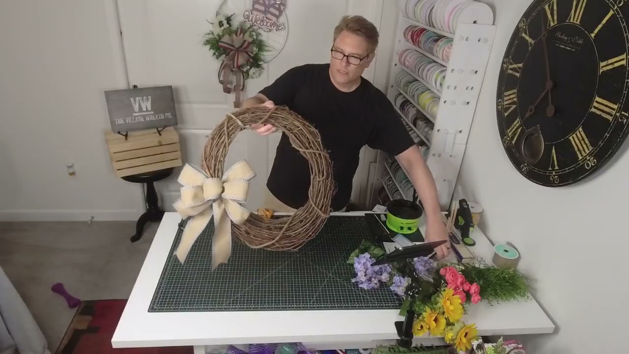 Bright Cheerful Summer Wreath