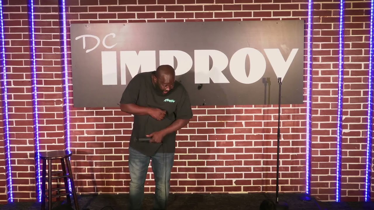 Reg Thomas at the D.C. Improv