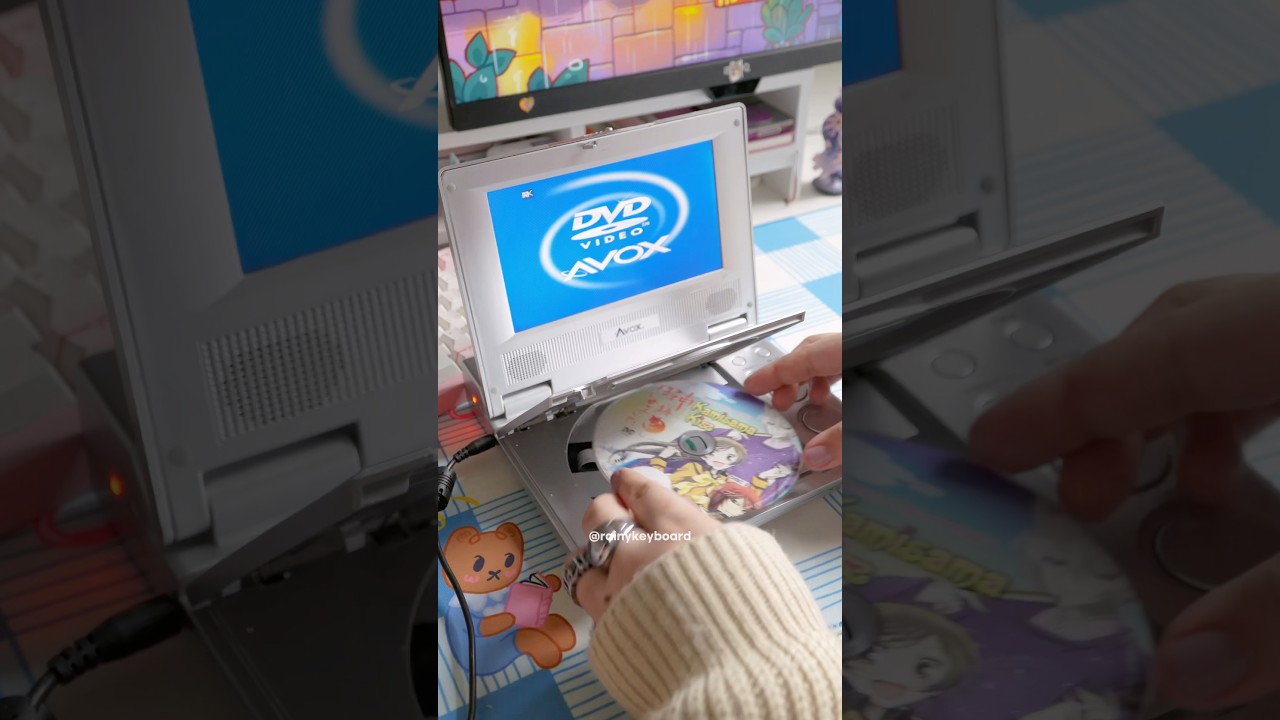 #dvd #dvdplayer #physicalmedia #portabledvd #anime #kamisamahajimemashita #kamisamakiss