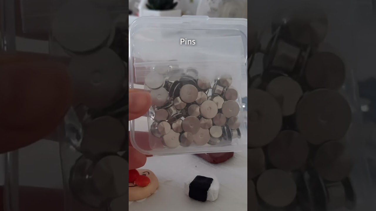 Let’s make clay pins ✨