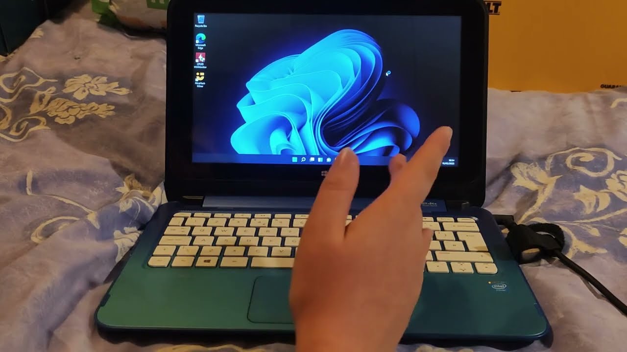 Can this Netbook run Windows 11? - HP Stream X360