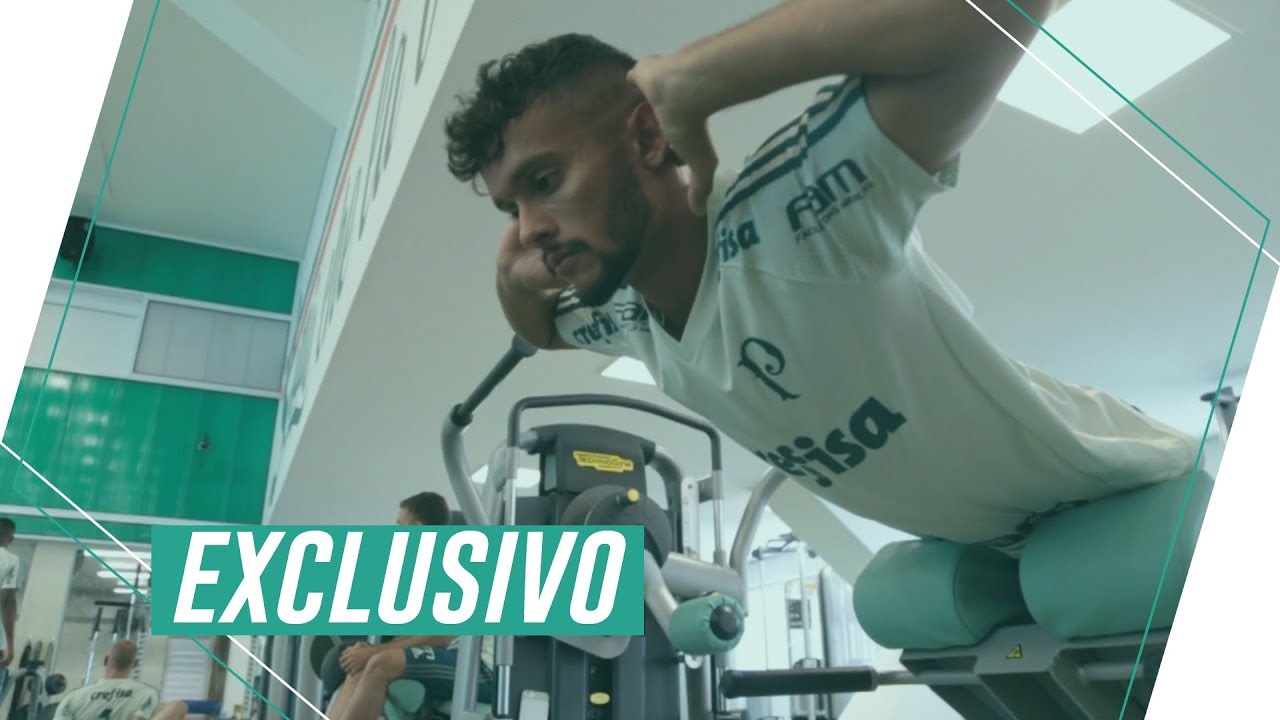 Imagens inéditas do primeiro dia de Gustavo Scarpa no Palmeiras