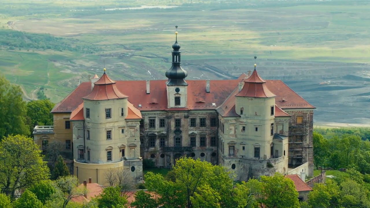 Zámek Jezeří