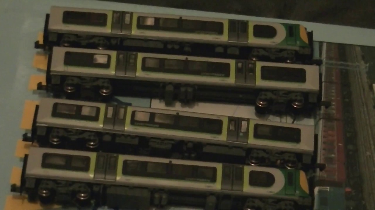 Review Graham Farish Class 350 Desiro London Midland