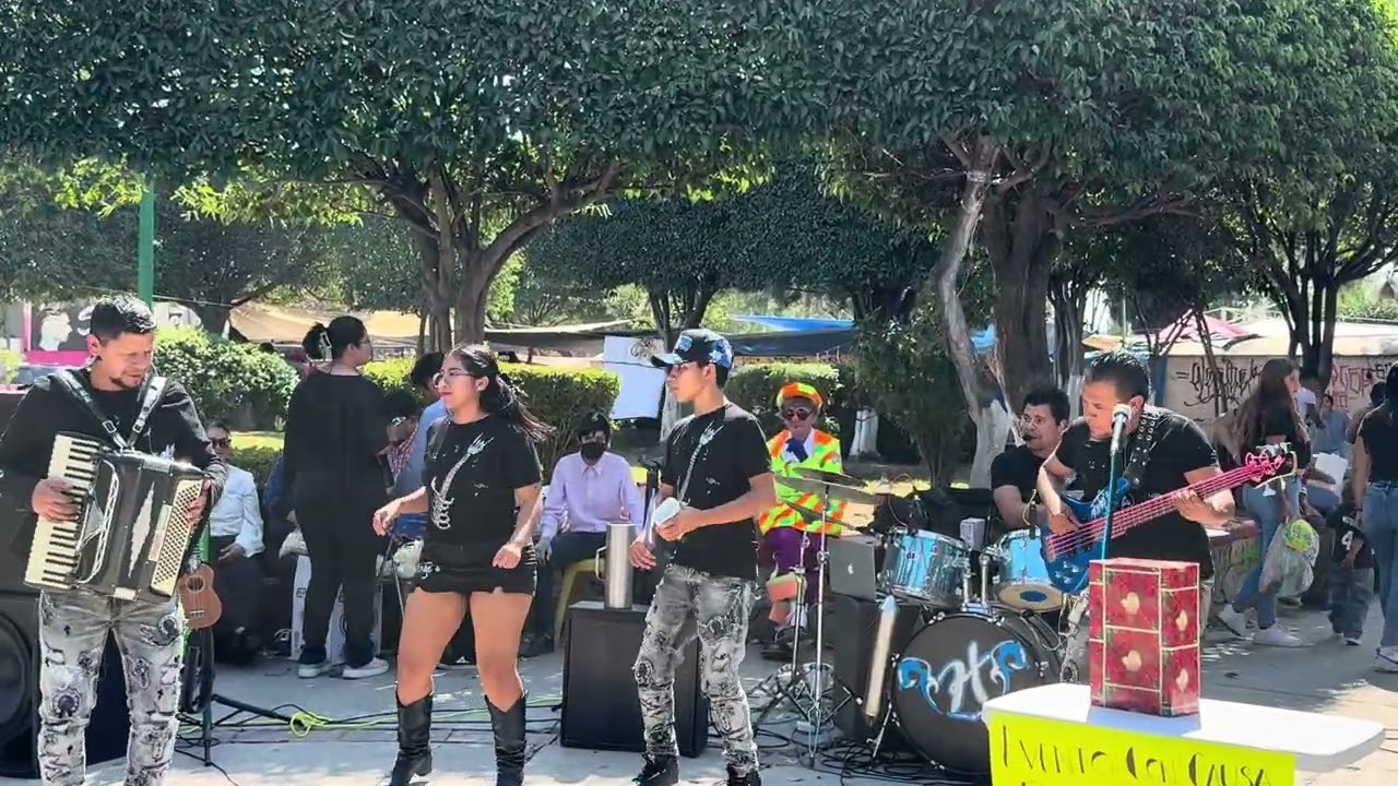 Grupo Musical los Hege’s ~ Esa Carmela (En Vivo) 💕