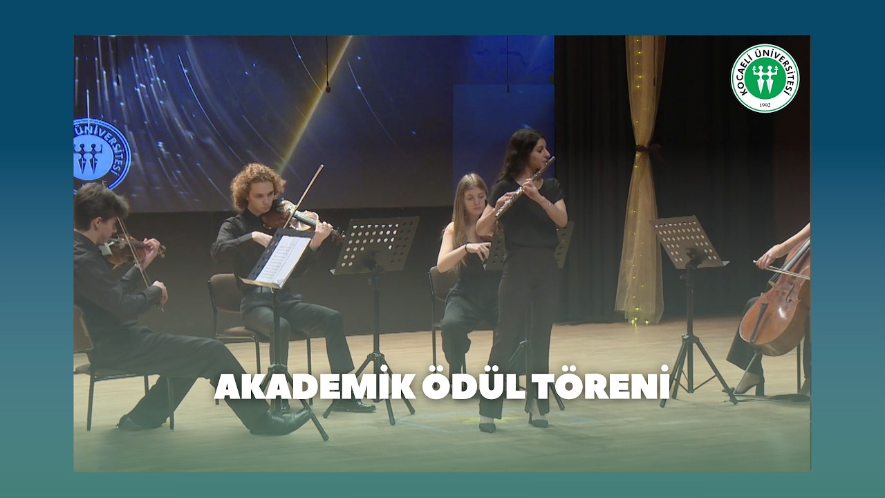 Akademik Ödül Töreni Düzenlendi