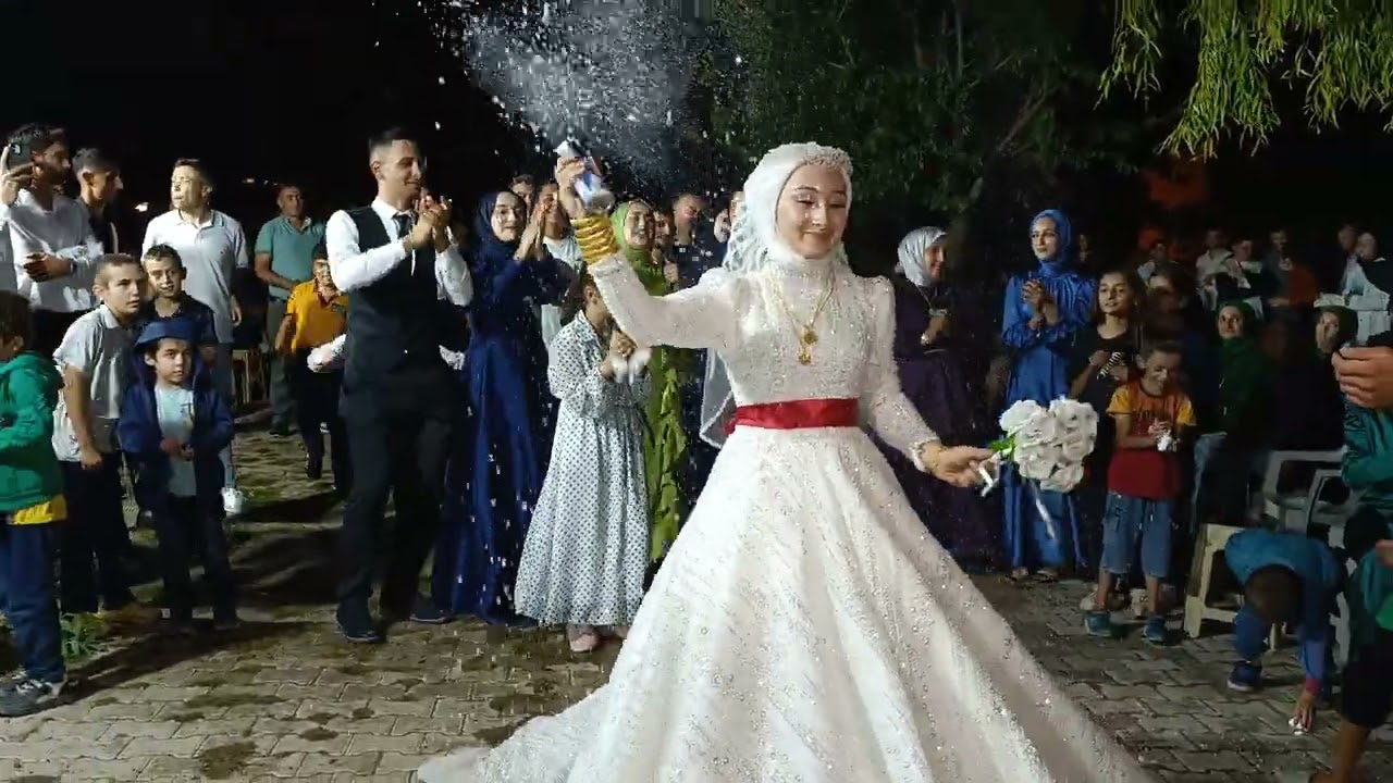 yavuz Başar düğün gelin çiçek atma