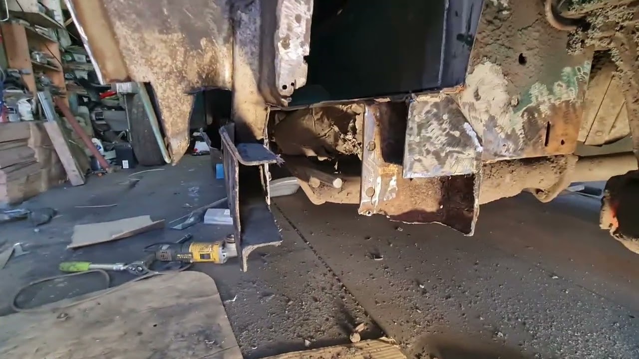 Szybka naprawa progu @ŻołwikVWT4 #mechanik #mechanic #vwt4 #diy #automobile 