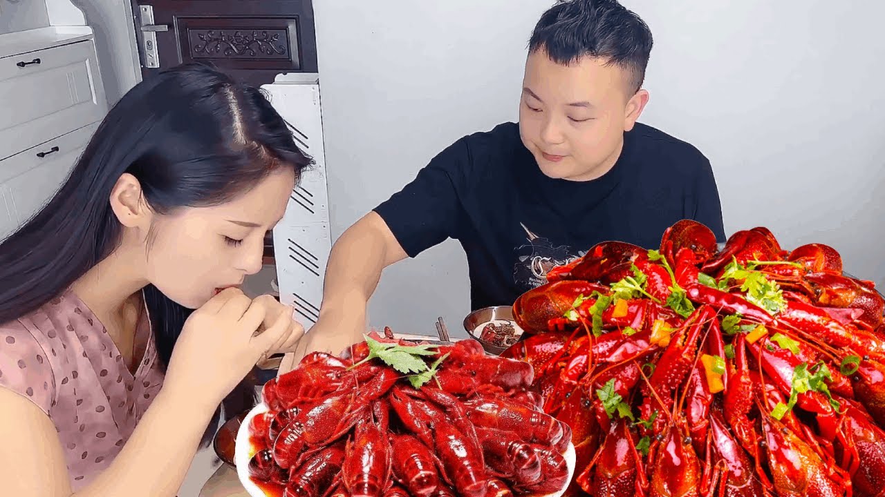 My Stingy Hubby Actually Made Me Crayfish And Peeled Them. So Happy!