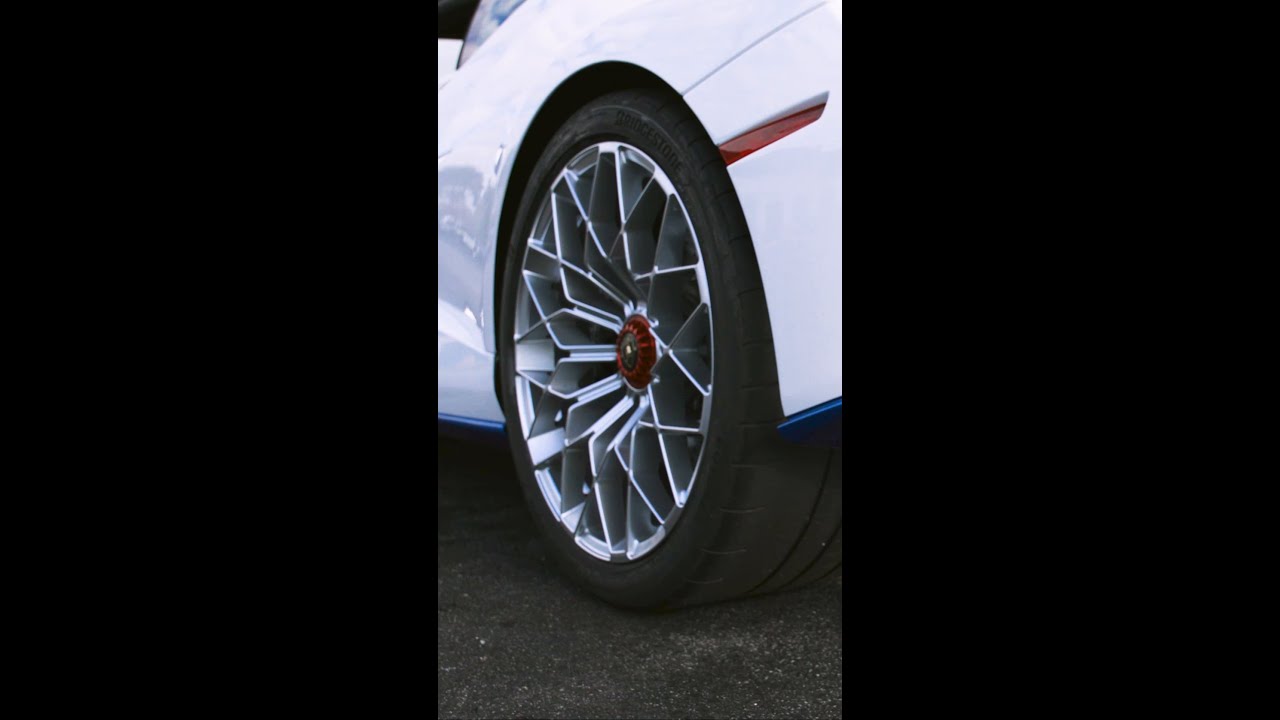 Potenza Race | Longer-lasting performance and shorter lap times.
