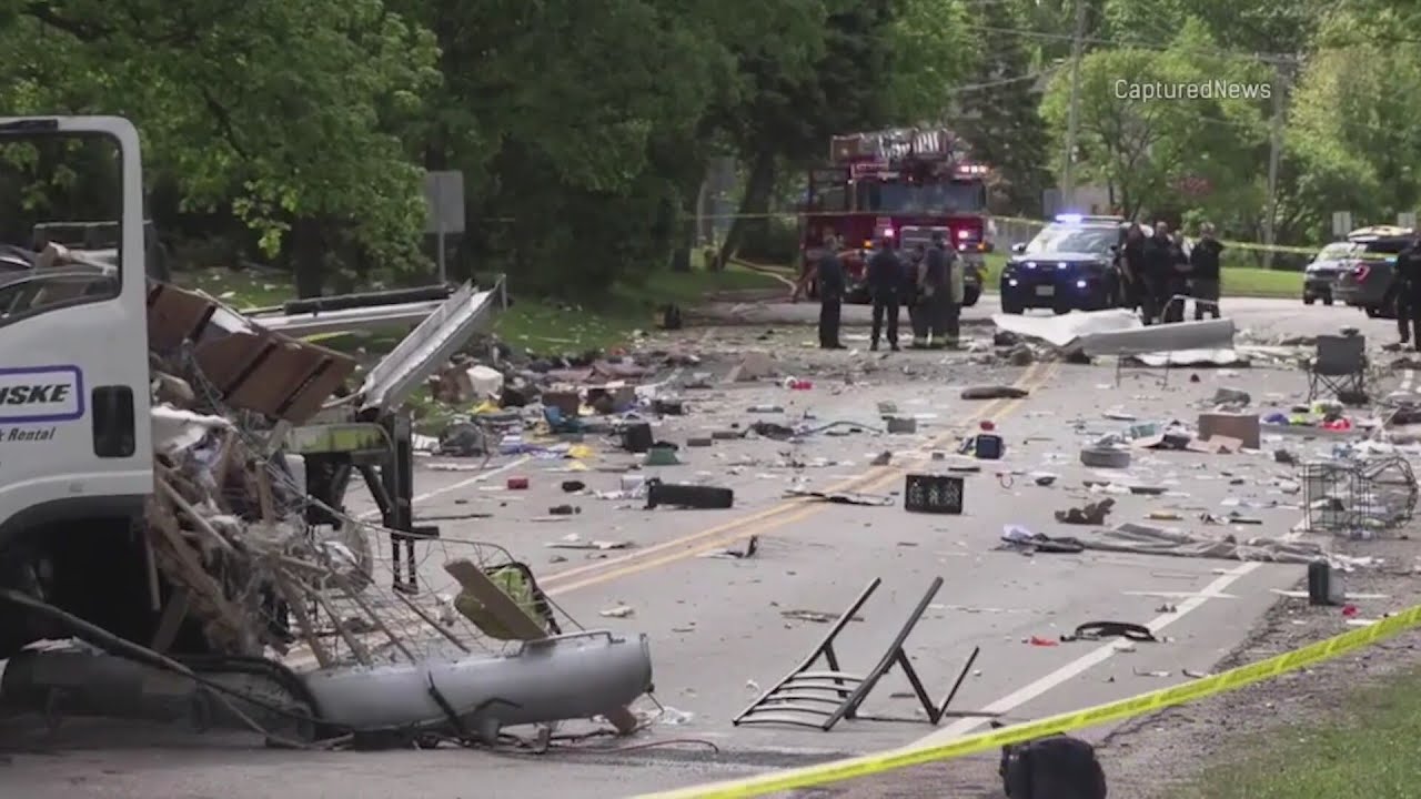 Police investigating truck explosion that damaged 4 homes, injured 1 in Addison